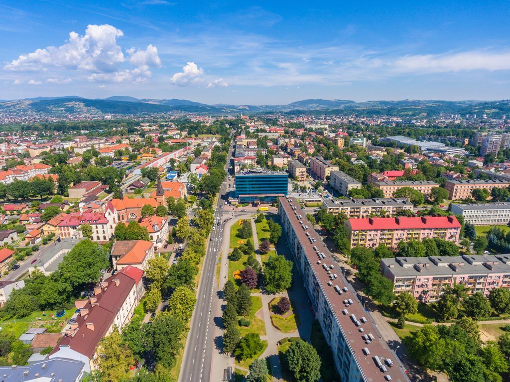 Hotel Beskid Nowy Sącz エクステリア 写真