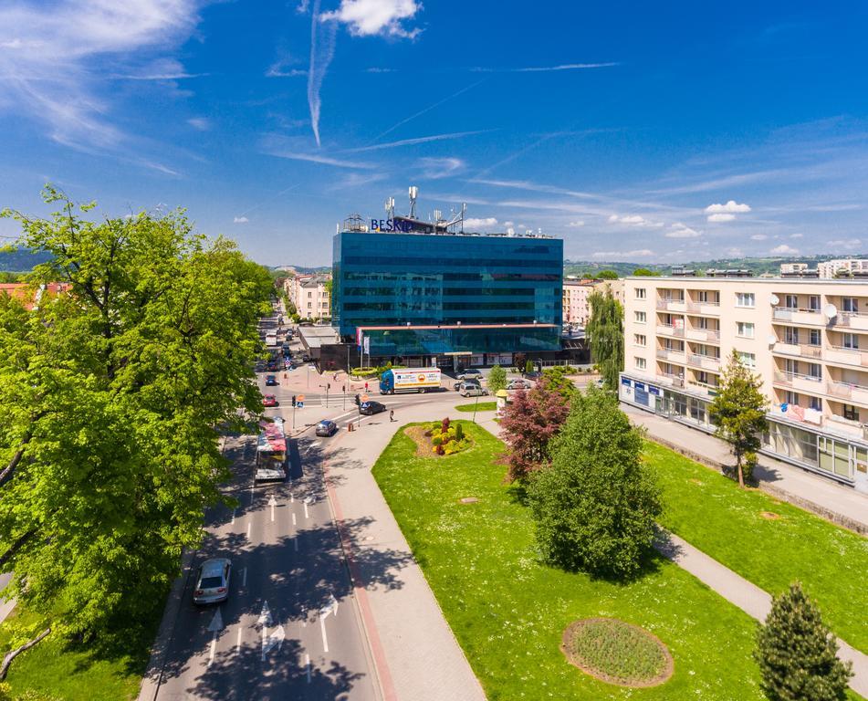 Hotel Beskid Nowy Sącz エクステリア 写真